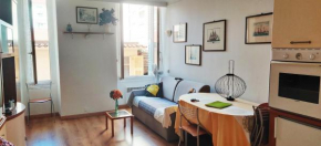Central, close to beaches and shops up to 6 persons